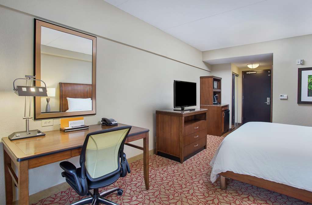 Hilton Garden Inn Пайквіль Номер фото