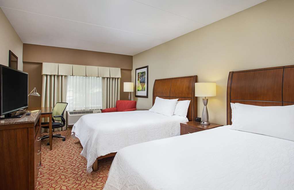 Hilton Garden Inn Пайквіль Номер фото